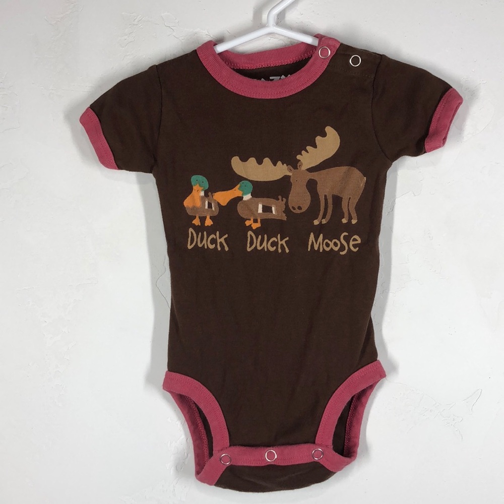 Lazy One brown duck and moose bodysuit size 12 M